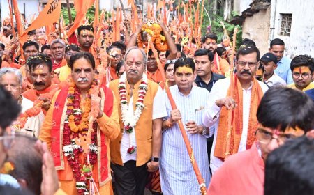 कांवड़ यात्रा में शामिल हुए राजस्व मंत्री वर्मा