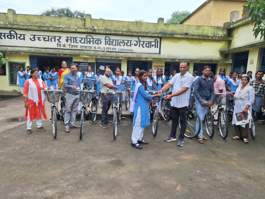 सरस्वती सायकल योजना से बदली छात्राओं की जिंदगी