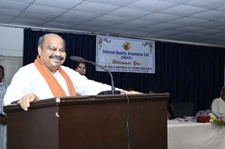 गुरुकुल महिला महाविद्यालय में दीक्षारंभ समारोह