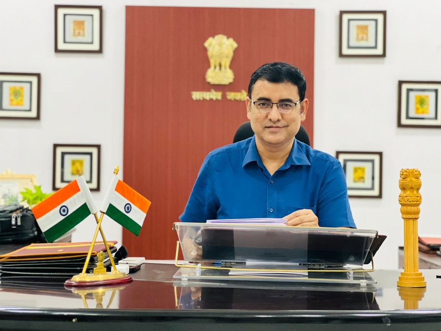 राखी के धागों की अहमियत बरकरार, डाकघरों से देश के साथ-साथ विदेशों में भी भाईयों के लिए बहनें भेज रही राखियाँ