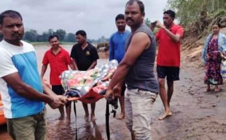 बाढ़ के नगर सेना की टीम ने गर्भवती महिला को सुरक्षित अस्पताल पहुंचाया