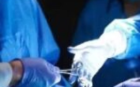 सर्जरी के दौरान महिला के पेट में ही रह गई ये चीज… चार महीने बाद सीटी स्कैन कराया…तब खुला राज...