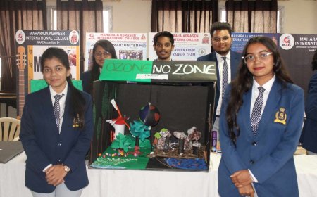 ‘‘कम्प्यूटर साइंस विभाग द्वारा विज्ञान प्रदर्शनी एवं  अतिथि व्याख्यान का आयोजन‘‘