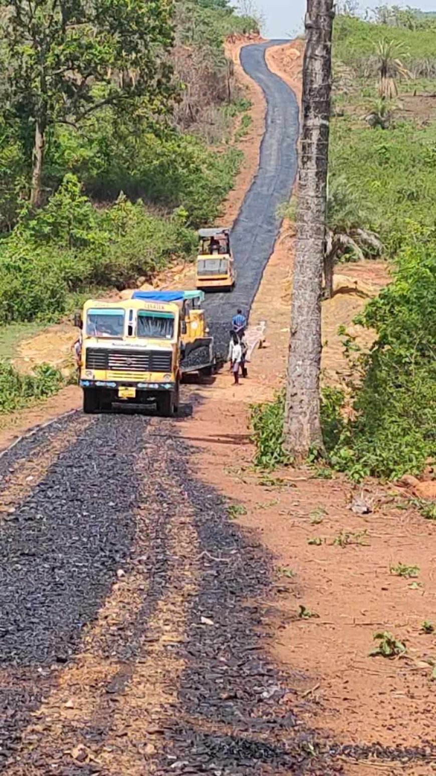 नियद नेल्लानार से बदल रही बस्तर की तस्वीर