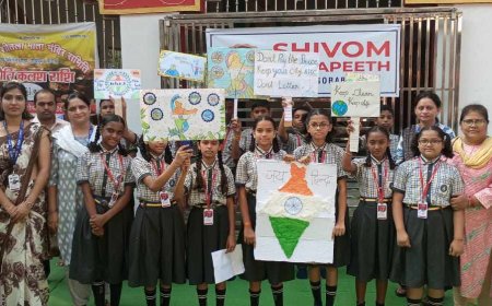 नुक्कड़ नाटक के माध्यम से स्वच्छ भारत और बेटी बचाओ और बेटी पढ़ाओ का संदेश, गांधी जयंती पर शिवोम विद्यापीठ का आयोजन