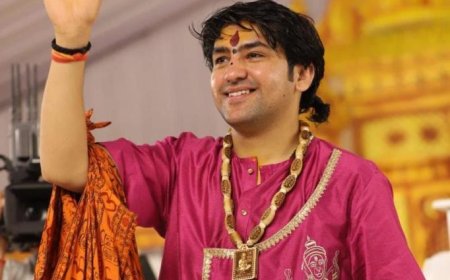 पंडित धीरेन्द्र शास्त्री का छत्तीसगढ़ दौरा 3-4 नवंबर को