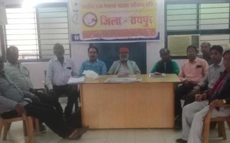 जनपद पंचायत के रिटायर कर्मचारियों को पेंशन देने नियम का पालन न करना अन्याय