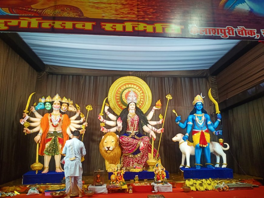 राजधानी रायपुर में दुर्गोत्सव की धूम, देखे तस्वीरें...