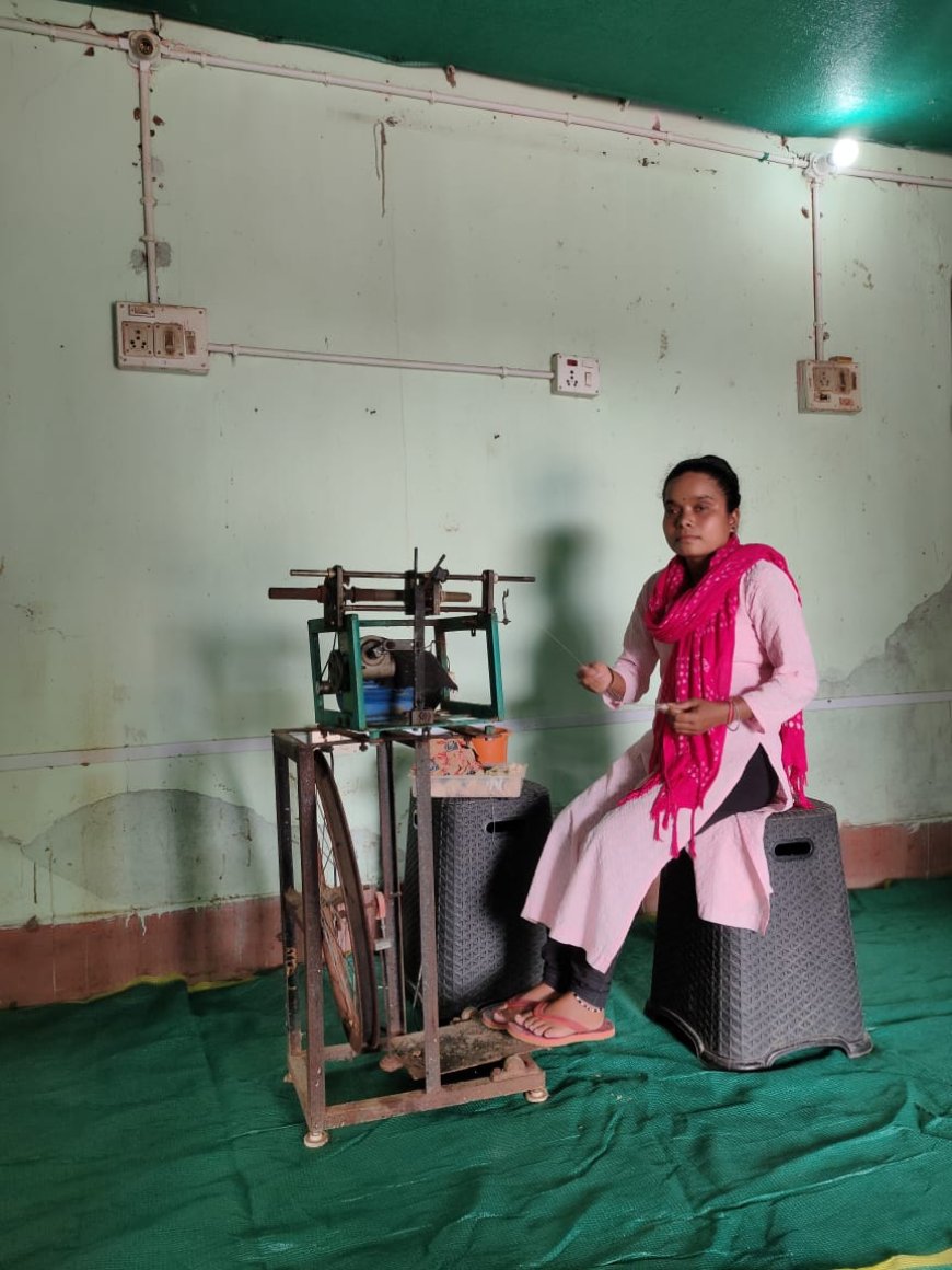 नारी सशक्तिकरण में टसर धागाकरण निभा रहा महत्वपूर्ण भूमिका
