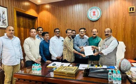 छत्तीसगढ़ी भाषा को केंद्रीय राजभाषा अधिनियम के ख वर्ग में शामिल करने की मांग , उपमुख्यमंत्री अरूण साव को सौंपा गया ज्ञापन