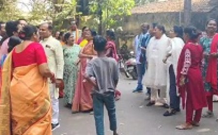 दानी गर्ल्स स्कूल मतदान केंद्र में हंगामा, बीजेपी-कांग्रेस कार्यकर्ता आपस में भिड़े