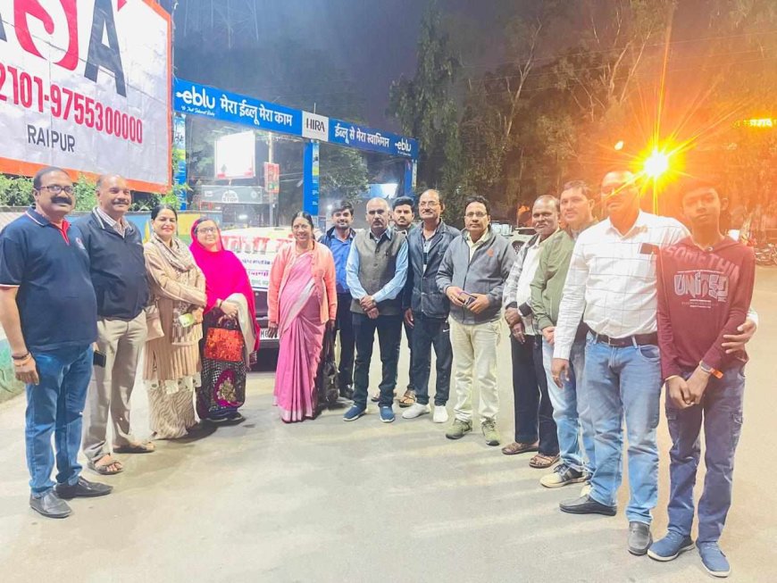 वक्ता मंच  ने नि:शुल्क  कंबल  का वितरण किया
