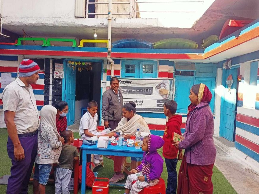 सावित्रीबाई फुले एजुकेशनल एकेडमी डंगनिया में विद्यार्थी और पालकों के लिए नि :शुल्क स्वास्थ्य शिविर