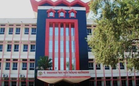 पं. जवाहर लाल नेहरू स्मृति चिकित्सा महाविद्यालय रायपुर में 18 चिकित्सा शिक्षकों का संविदा नियुक्ति आदेश जारी