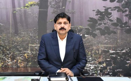 रायपुर मंडल के नये मंडल रेल प्रबंधक दयानंद ने ग्रहण किया पदभार