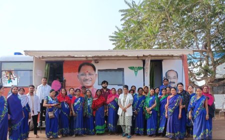 मोबाइल मेडिकल युनिट के माध्यम से सफाई मित्र सुरक्षा शिविर