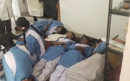 अचानक बेहोश हुईं छात्राएं, स्कूल में मचा हड़कंप
