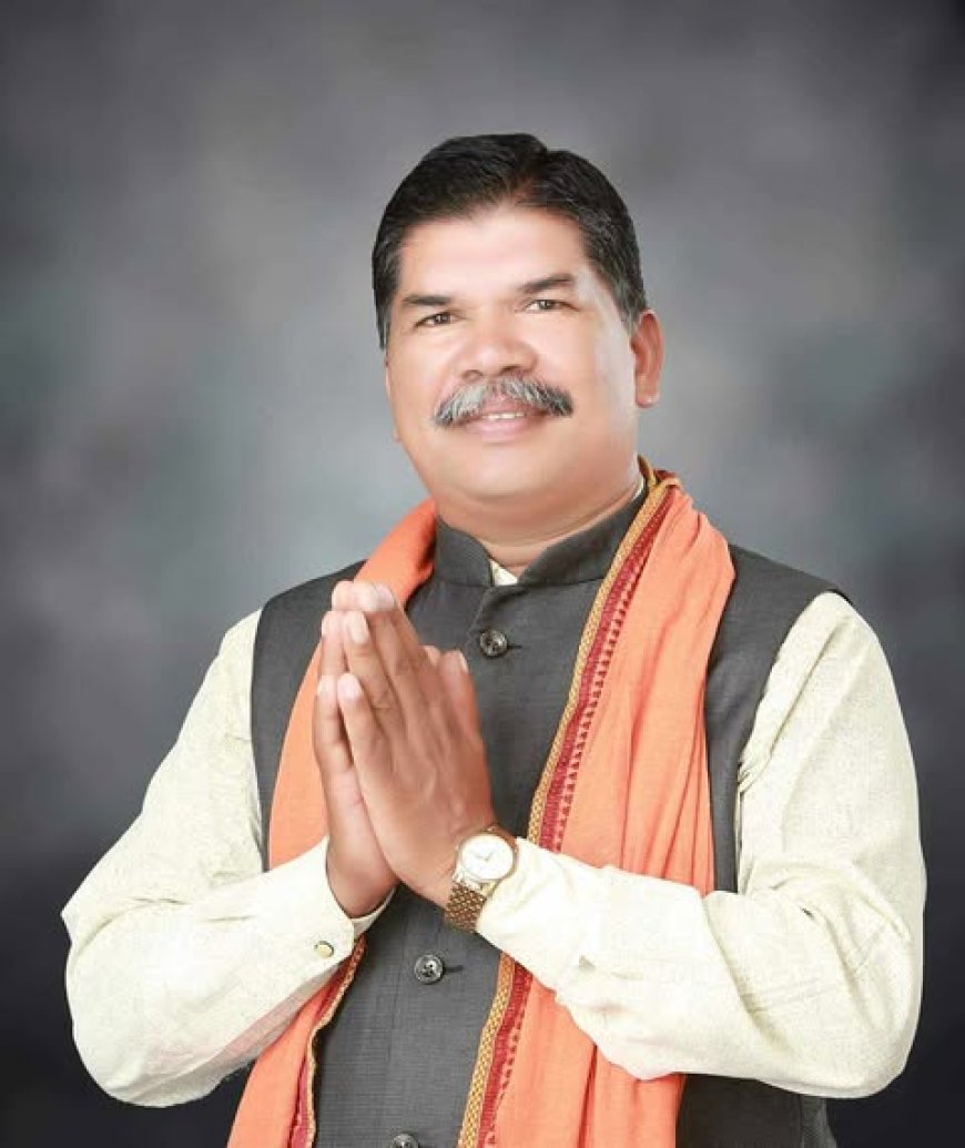 नगर पालिका अमलेश्वर: वार्ड क्रमांक 8 भक्त माता कर्मा  वार्ड डीह से पार्षद पद के लिए रामाधार साहू ने ठोकी ताल, पेश की दावेदारी