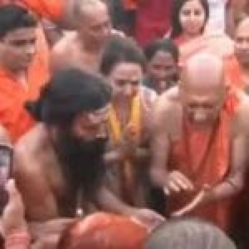 महाकुंभ में भगदड़ के बाद अमृत स्नान शुरू… हेमा मालिनी ने संगम में लगाई डुबकी...