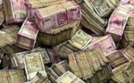 प्राइमरी स्कूल का टीचर… 27 साल में वेतन पाया 38 लाख… संपत्ति बनाई 8.36 करोड़ रुपये