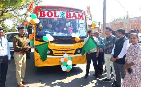 नगरीय निकाय चुनाव के लिए रवाना हुए मतदान दल