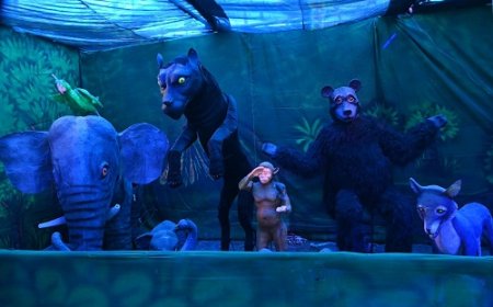 बच्चों के बीच आकर्षण का केन्द्र बना- मोंगली और बघीरा