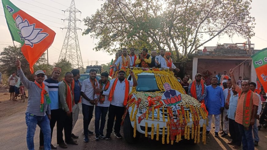 विजय बघेल के नेतृत्व में विशाल विजय रैली निकाल कर दयानंद ने नगर वासियों का माना आभार