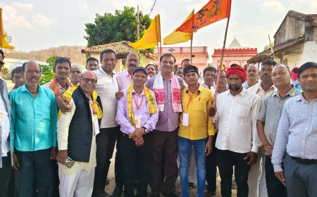 यादव ठेठवार समाज सामाजिक समरसता यात्रा को दुर्ग विधायक गजेंद्र यादव ने दिखाया हरी झंडी