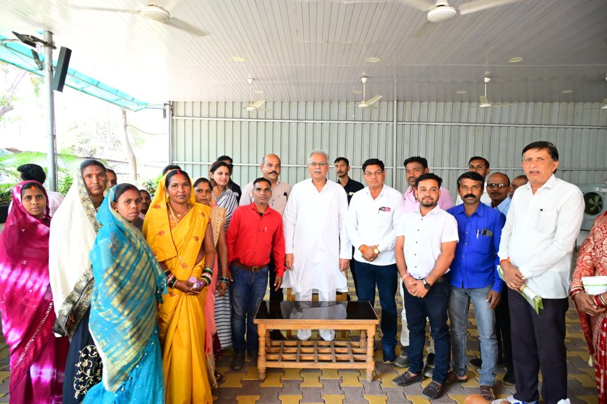 मटंग सरपंच अमित हिरवानी मिले पूर्व मुख्यमंत्री व विधायक पाटन से
