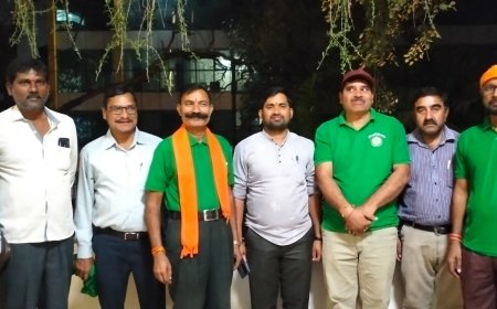 अवैध प्लाटिंग कर वृक्षो की कटाई करने को लेकर ग्रीन आर्मी के सदस्यों में भारी  नाराजगी ,कलेक्टर ,एस डी एम ,व नगर  पालिका को कार्यवाही करने  सौपें ज्ञापन*