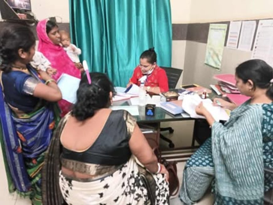 पोषण पखवाड़ा के अंतर्गत महुदा सेक्टर के झीठ हॉस्पिटल में 33 बच्चों का हुआ स्वास्थ्य परीक्षण
