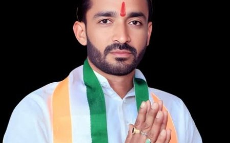 नगर पालिका परिषद अमलेश्वर में,  उप नेता प्रतिपक्ष बनने पर घनश्याम साहू को उनके समर्थकों ने दी बधाई एवं शुभकामनाएं