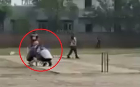 छक्का मारने के बाद बल्लेबाज को आया दिल का दौरा, पिच में तोड़ा दम