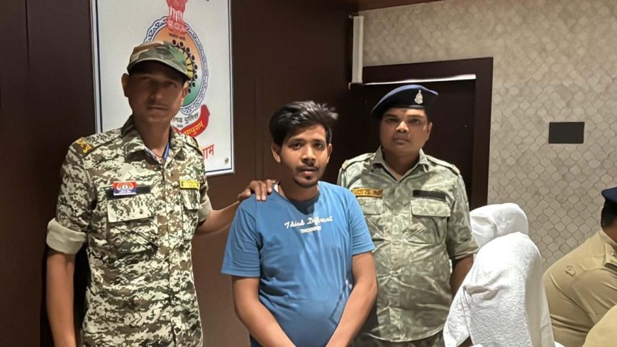 माता-पिता और खुद के 18 बैंक खाते , अबतक हुआ 1.5 करोड़ का ट्रांजेक्शन