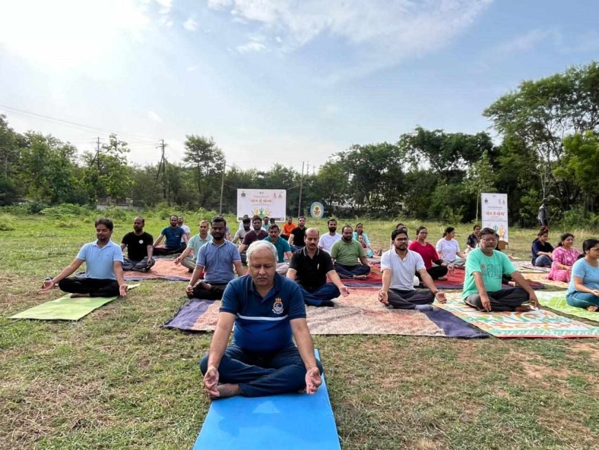 भारतीय भूवैज्ञानिक सर्वेक्षण, राज्य इकाई रायपुर  ने एक पृथ्वी, एक स्वास्थ्य के लिए योग के वैश्विक थीम के साथ 11वें अंतर्राष्ट्रीय योग दिवस समारोह में सक्रियतापूर्वक लिया हिस्सा