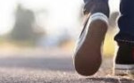 सुबह उठते ही दिखें ये लक्षण तो ये थायराइड के हो सकते हैं संकेत, भूलकर भी न करें नजरअंदाज