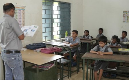 अंधेरे से उजाले की ओर: लामपहाड़ में शिक्षा की नई भोर