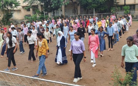 गुरुकुल महिला महाविद्यालय, कालीबाड़ी रायपुर में राष्ट्रीय खेल दिवस पर ज़ुम्बा सेशन का आयोजन