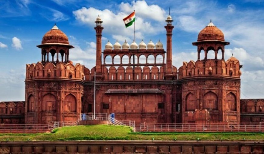 लालकिले की सुरक्षा में फिर सेंध, विस्फोटक लेकर घुसा डमी आतंकी