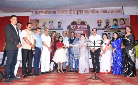 सुर संगम में नायरा रंगारी बाल कलाकार पीहू  का सम्मान