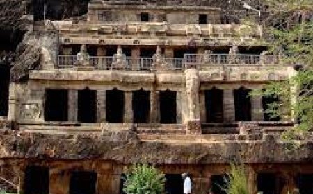 न मंदिर, न मूर्ति, यहां जलधारा के रूप में होते हैं माता के दर्शन, सुनाई देती है दिव्य ध्वनियां