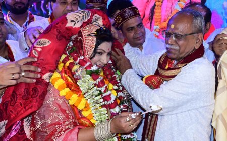 ज्योतिर्मठ के शंकराचार्य अविमुक्तेश्वरानन्द महाराज से जुड़े सिंधी समाज : साईं मसंद , सेंट्रल सिंधी पंचायत, वार्ड पंचायतों, समाजसेवी संस्थाओं की संयुक्त बैठक को किया सम्बोधित ,मांढर वाली माता के जन्मोत्सव में हुए शामिल