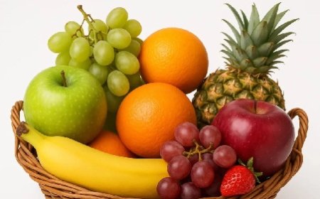 इन फलों को खाली पेट खाने से सेहत को मिलते हैं बेहतरीन फायदे