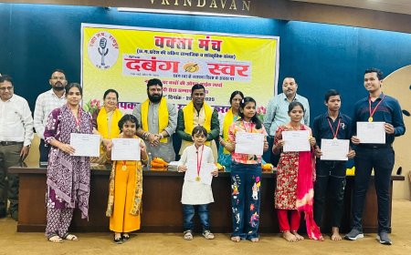 दबंग स्वर के स्थापना दिवस पर वक्ता मंच द्वारा  शानदार साहित्यिक समागम