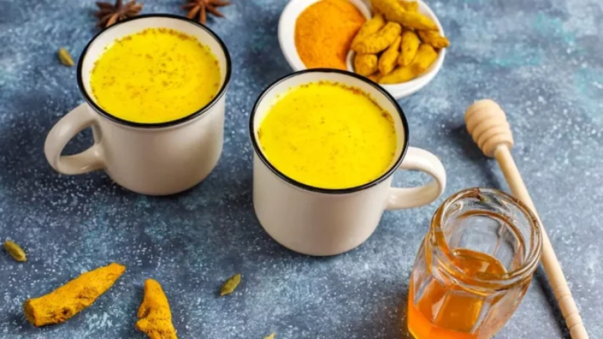 रात को क्यों जरूरी है हल्दी वाला दूध पीना? जानिए 7 बड़े फायदे