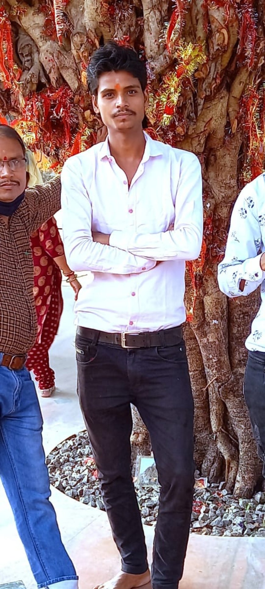 काम निपटा कर घर के लिए निकला युवक गायब!