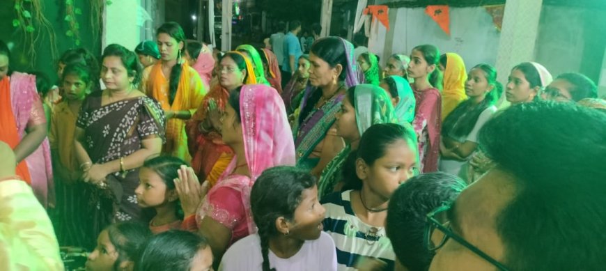 नवरात्रि पर दुर्गा वाहिनी ने किया शस्त्र पूजन