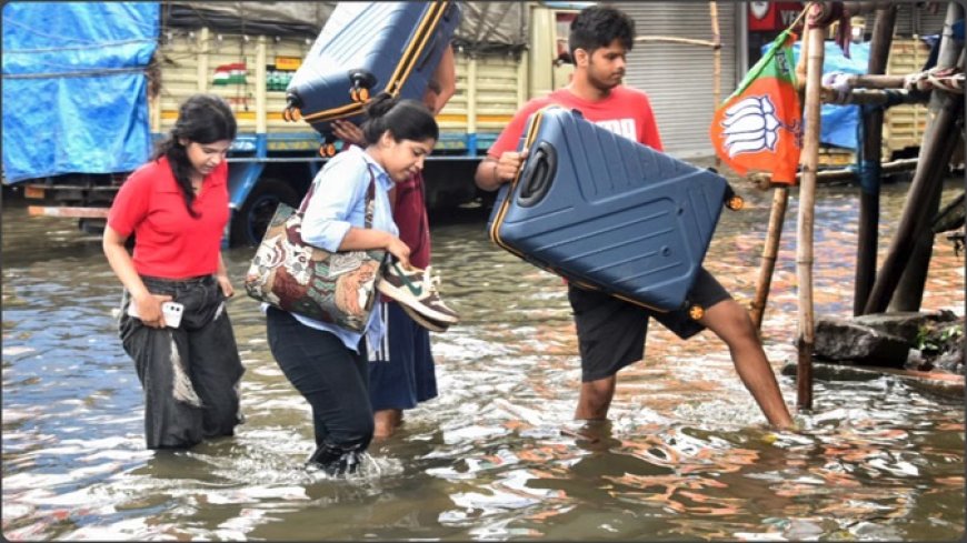 कोलकाता में रिकॉर्ड तोड़ बारिश से हाहाकार, 10 की मौत