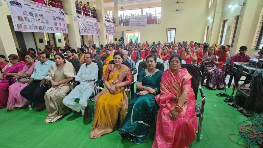 मनवा महिला कुर्मी समाज. द्वारा  जसगीत झांकी एवं मिलन समारोह
