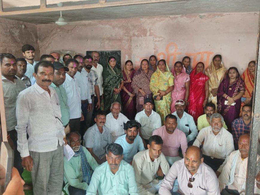 अमलेशवर डीह में समाजिक एकता का दिया संदेश  ,सभी पदाधिकारी सर्व सम्मति से निर्विरोध निर्वाचित  ,भागी साहू बने अध्यक्ष